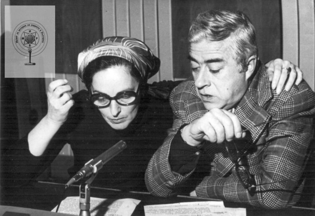 Луна Давидова и Борис Арабов в студио на Радио София. Снимка: Мирчо Сливенски/Музей за история на радиото в България