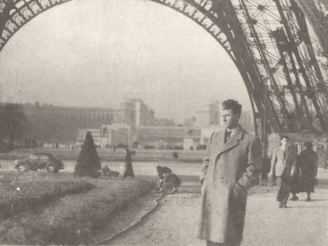 Богомил Райнов като културно аташе в посолството в Париж