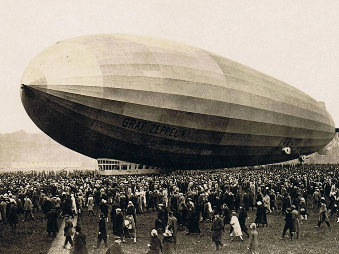 Дирижабълът „Граф Цепелин“