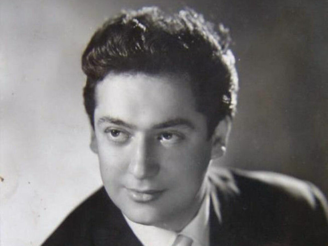 Никола Николов