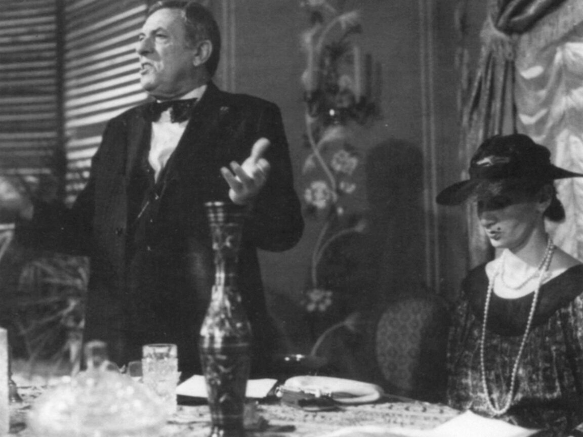 С Мария Каварджикова в спектакъла "Милионерът"