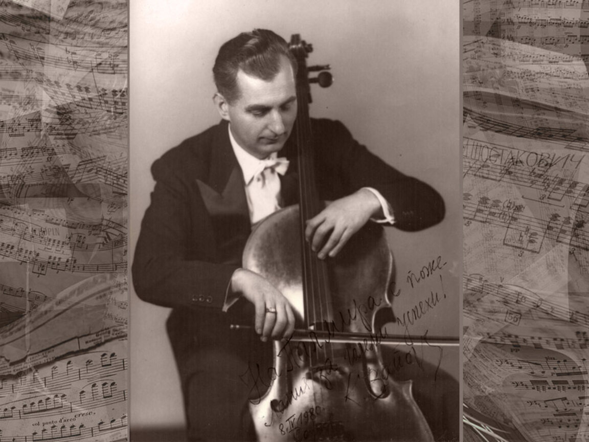 Снимка, лично подписана от Кирил Вапорджиев на неговата ученичка Палмира Грибнева-Томанова. Държател: Музей за история на радиото в България „Проф. д-р Веселин Димитров“