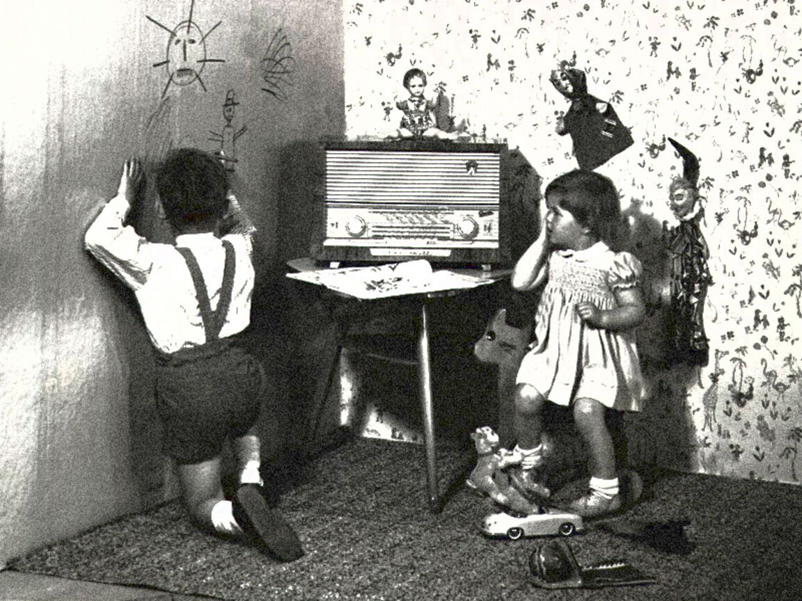 Звукови емблеми: Радиовреме за малки и големи деца