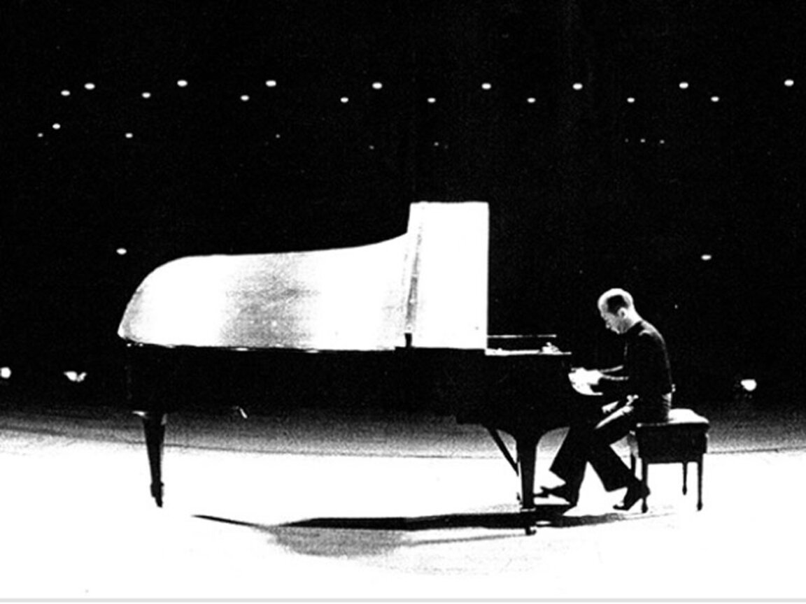 Алексис Вайсенберг