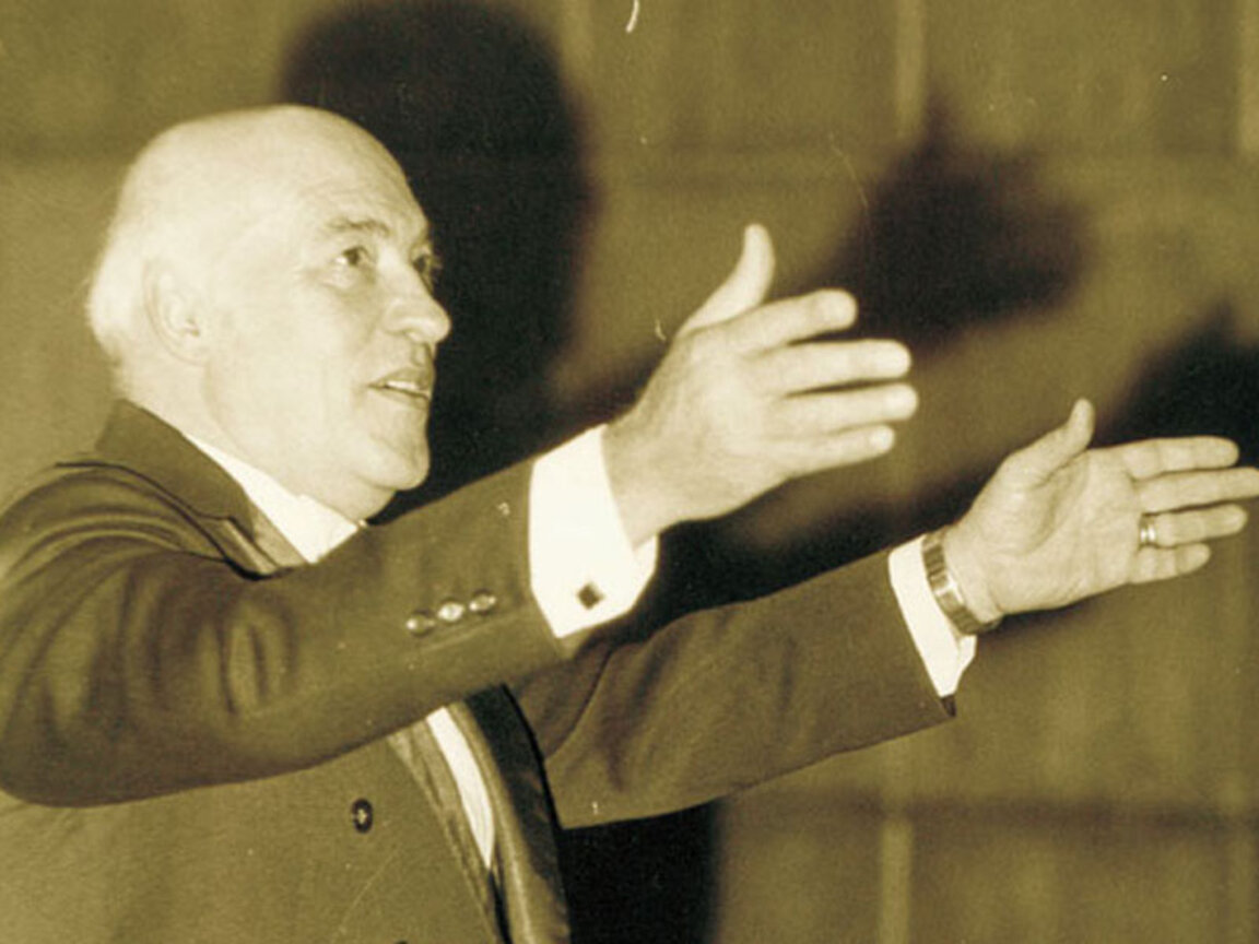 Михаил Милков