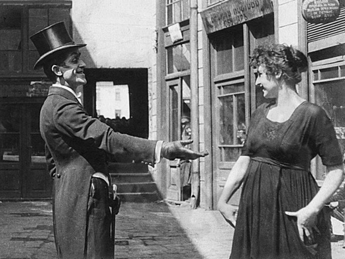 Васил Гендов и Мара Нонинска в сцена от филма „Българан е галант“