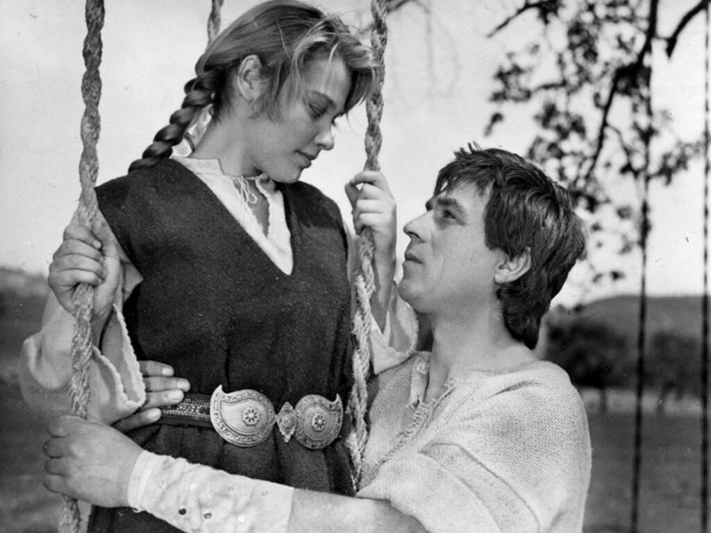 Цветана Манева и Любомир Димитров в кадър от историческата драма „Калоян“, 1963 година