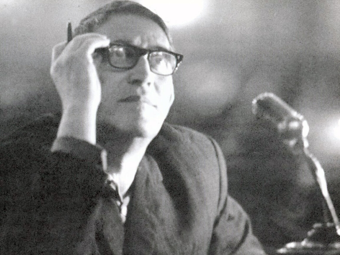 Моис Бениеш на режисьорския пулт в Народния театър, 1973 година