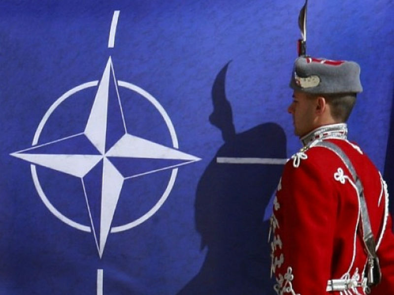 Дългият път на България към НАТО - Архивен фонд на БНР